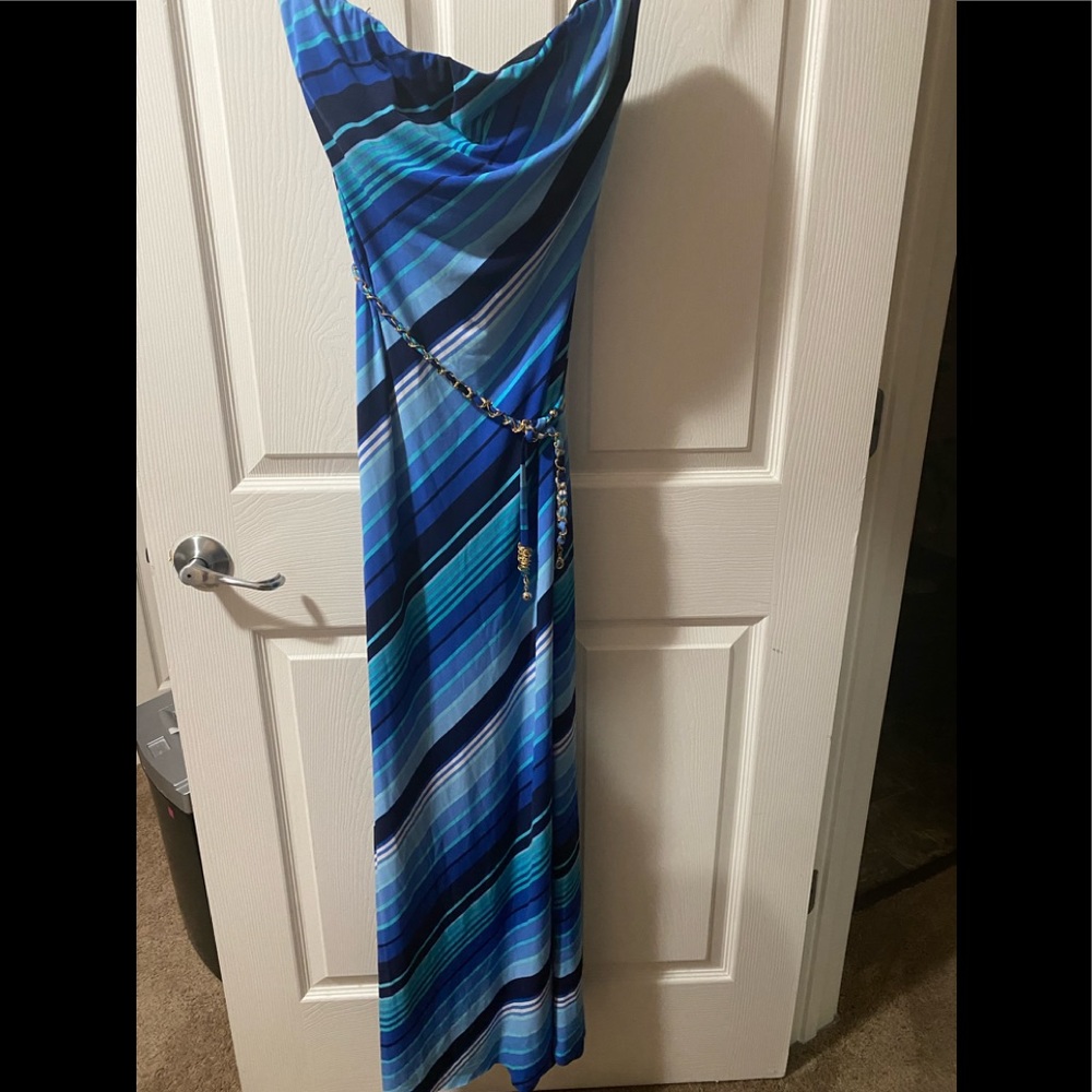 Cache medium summer maxi dress with belt.